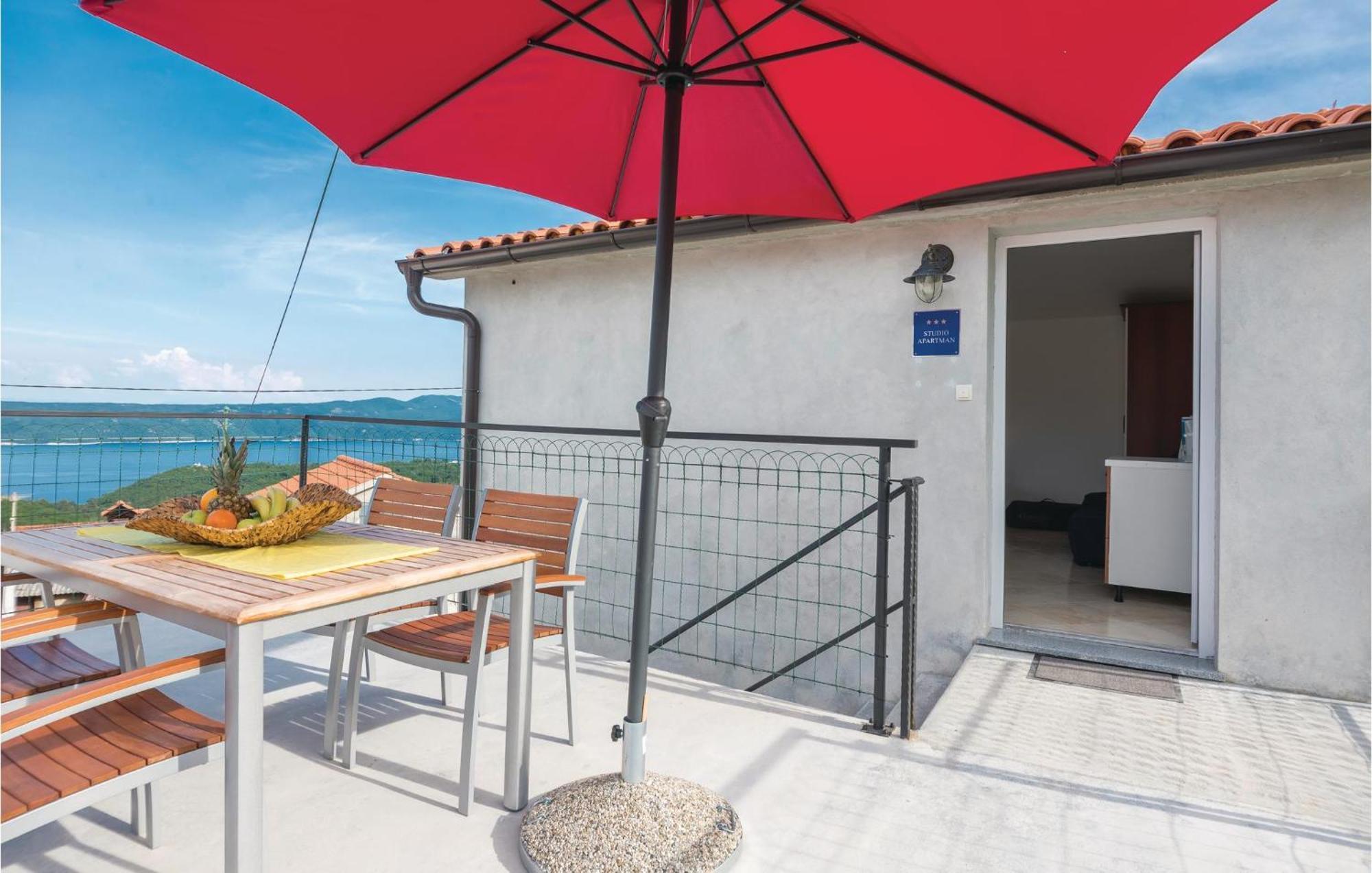 Nice Home In Martina With Kitchen Εξωτερικό φωτογραφία